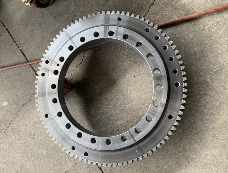 Tadano Tm1052 slewing bearing