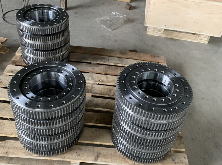 011.20.250 small slewing bearing export
