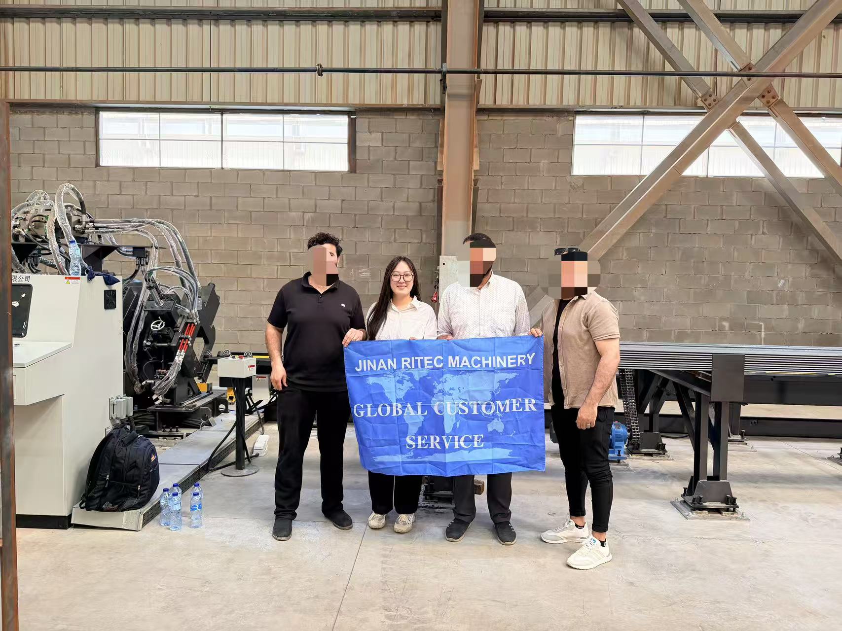La línea de punzonado angular CNC de RITEC instalada en Arabia Saudita recibe elogios de los clientes