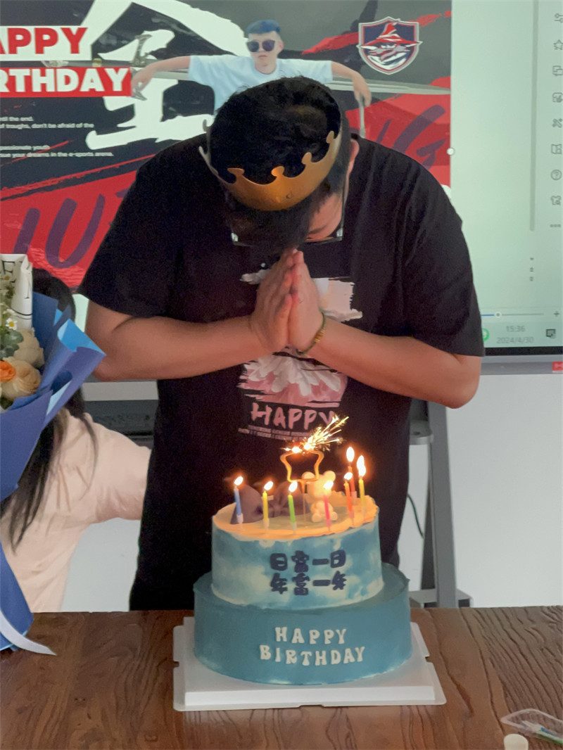 ¡Jinan Ritec celebra el cumpleaños de Kevin Lau!