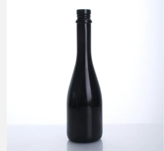 Bouteille de vin rouge 24