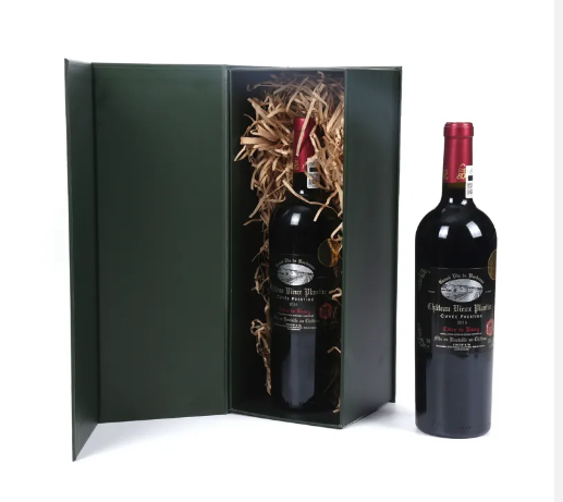 Bouteille de vin rouge 26