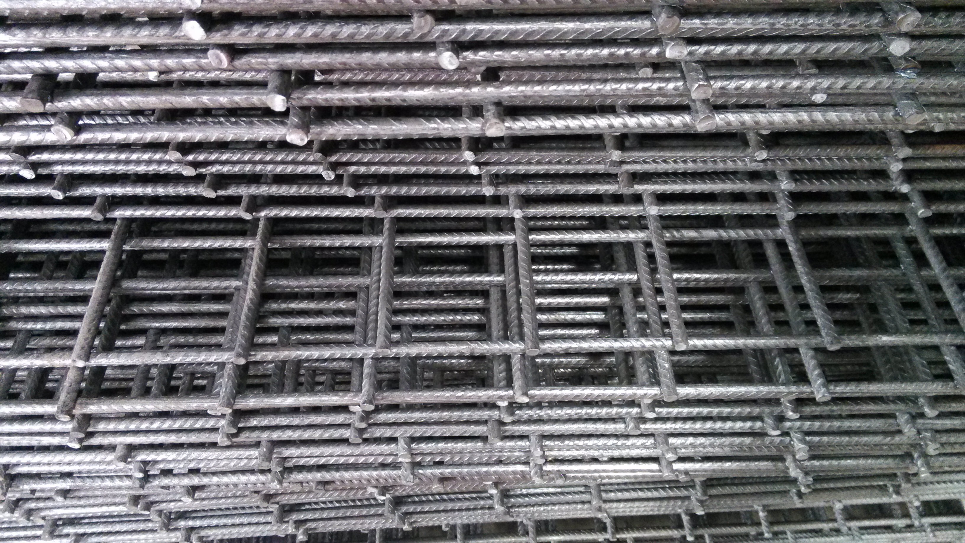 The Versatility and Future of Steel Bars in Modern Architecture