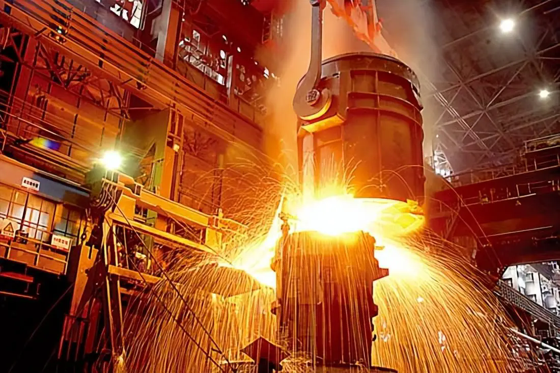 Global steel production fell by 2.9% m/m in November