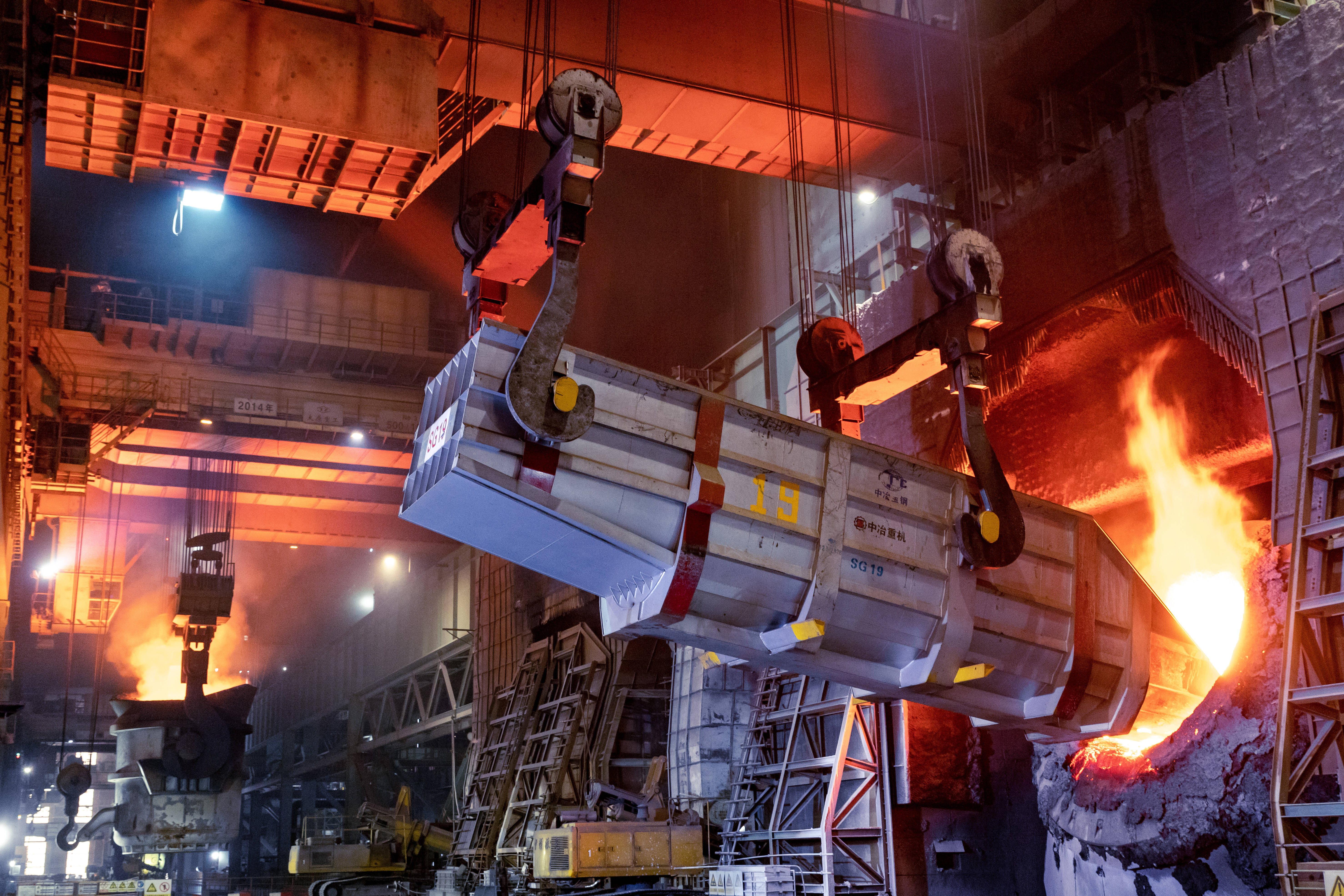 Global steel production fell by 1.3% y/y in July