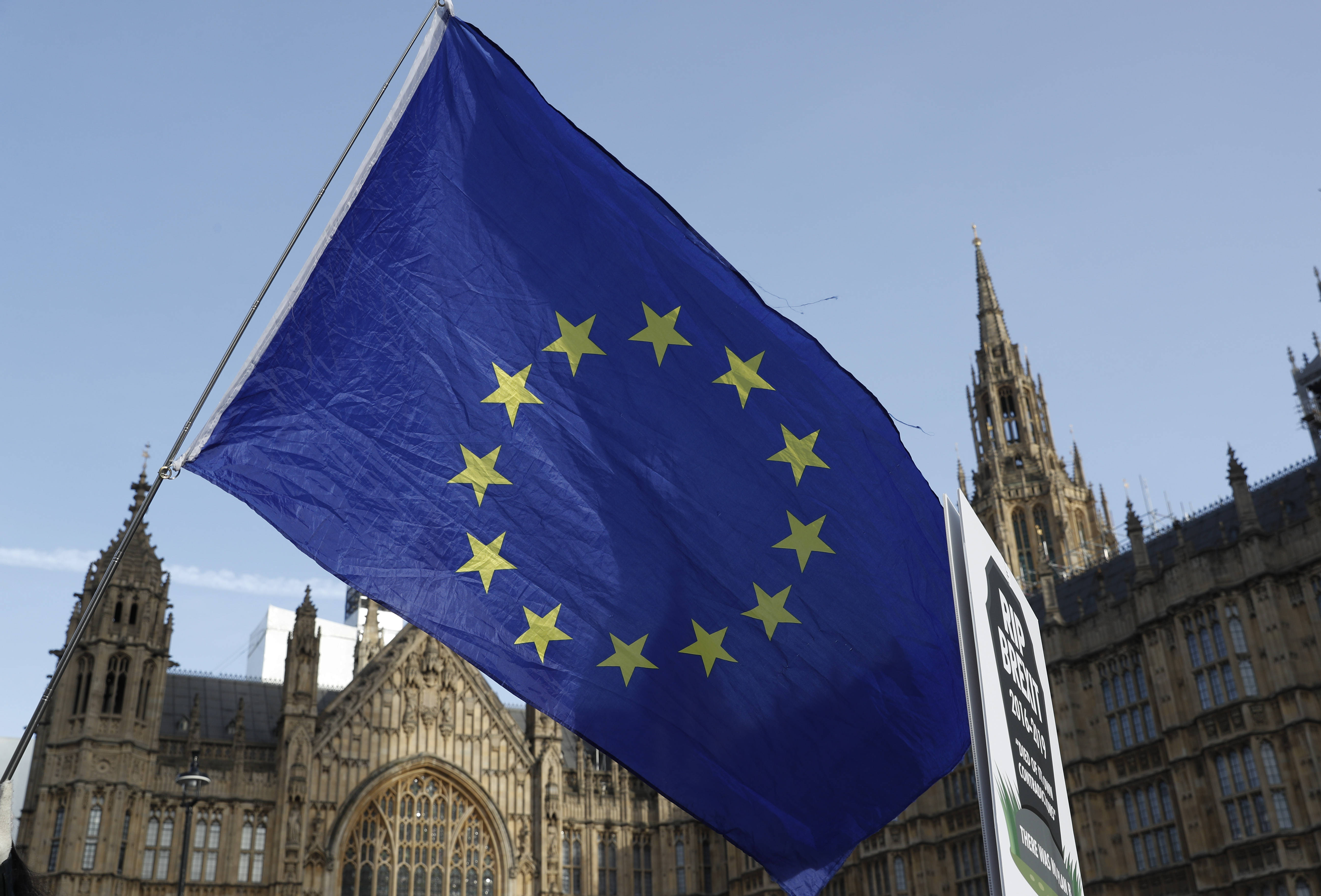 European CBAM 2026: How It Works for Steel & Metals Importers European CBAM 2026: How It Works for Steel & Metals Importers
