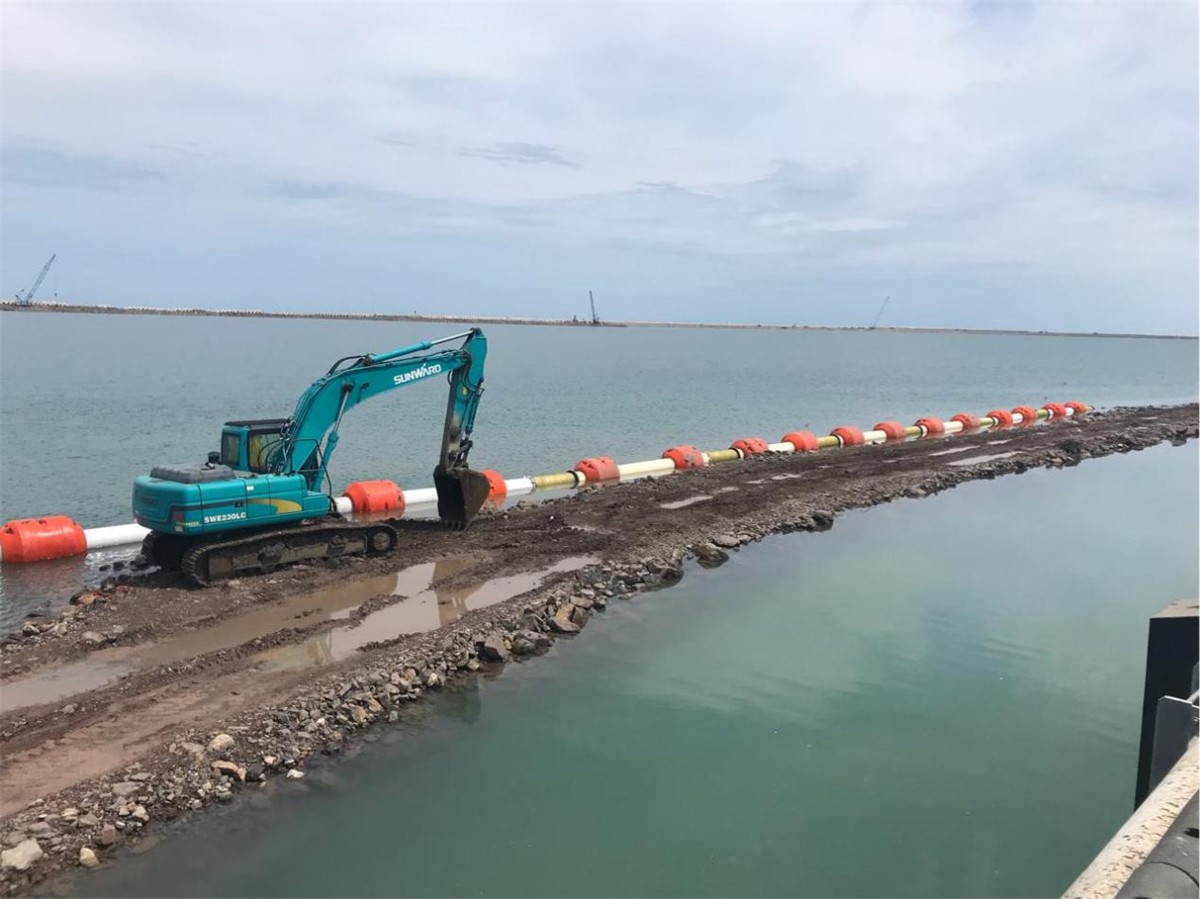 图片1.png HDPE Floating Pipeline Working for Zhujiang River in China
