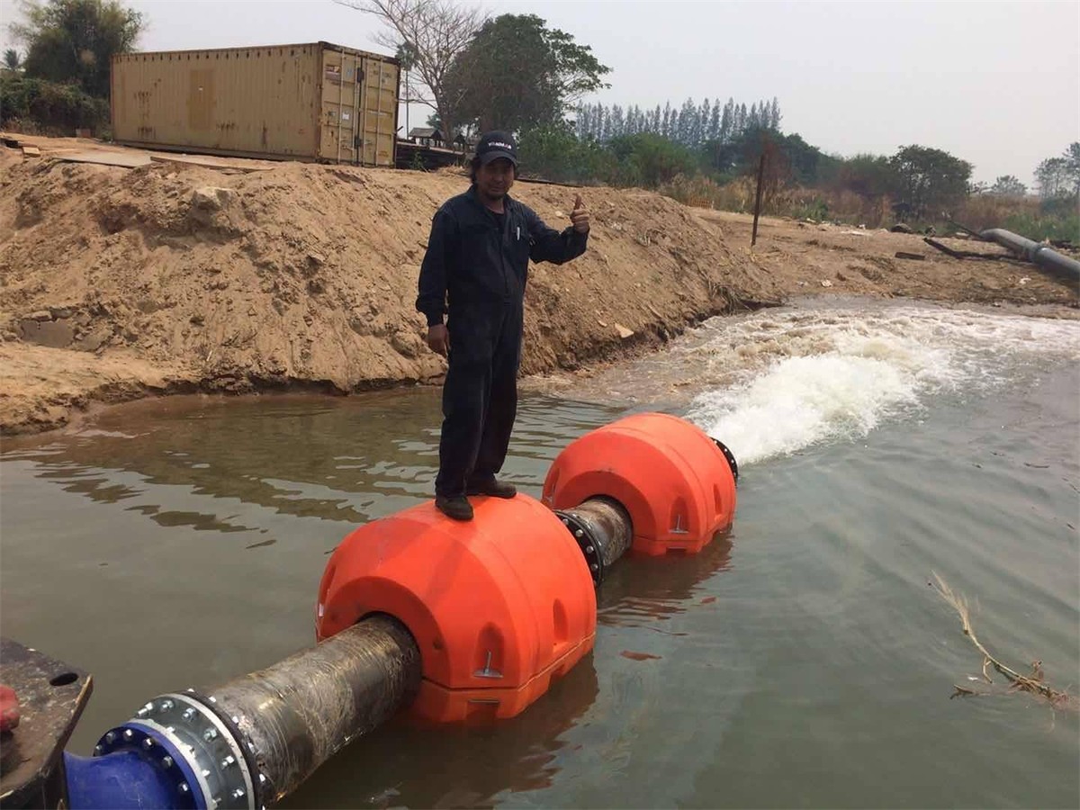图片5.png 24”UHMWPE dredge pipes for reclamation project in Malaysia