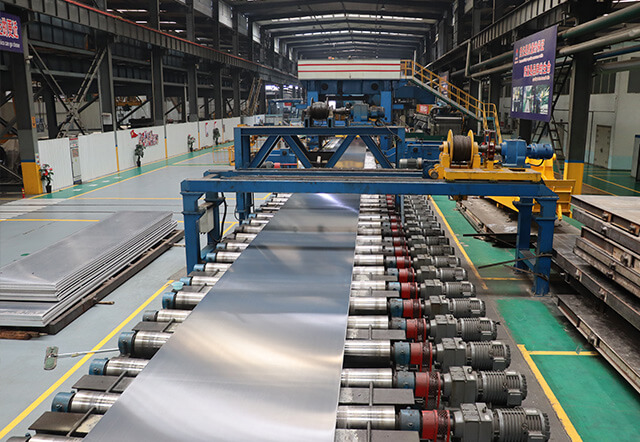 What grade of aluminum sheet is used for CNC machining parts?