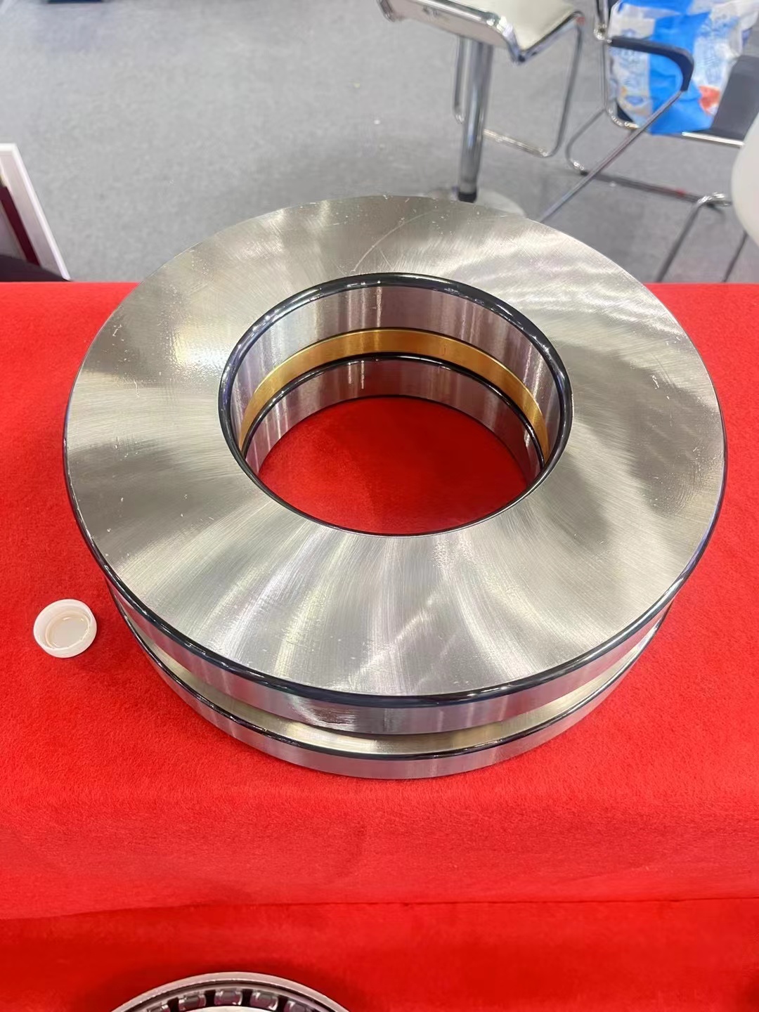 Thrust roller bearing