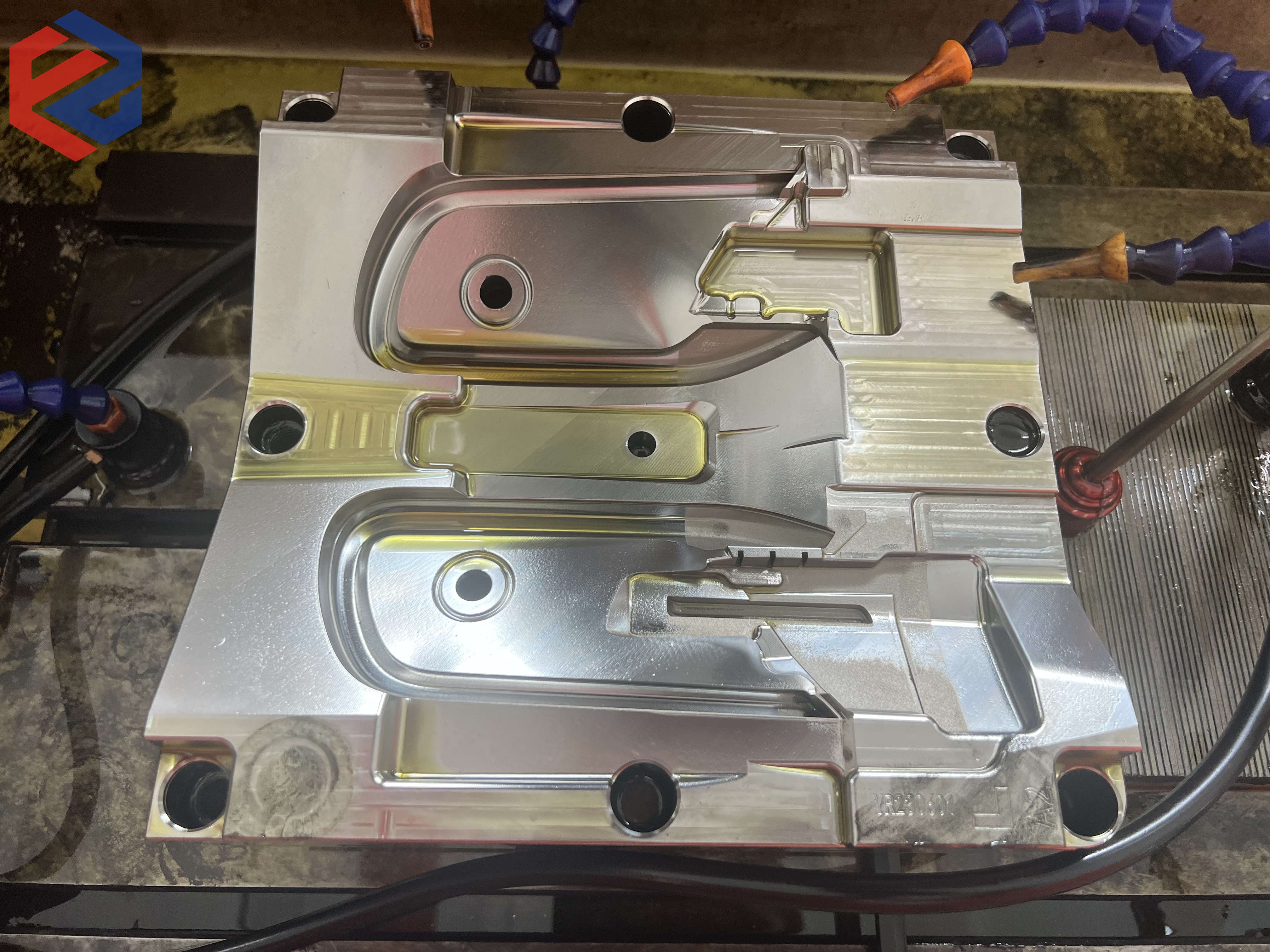 China Supply Stamping Mold Manufacturer Professional Factory Custom High-precision Industrial Metal Plastic Injection Moulding