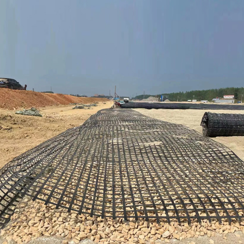 High Tenslie Strength Biaxial Welding Steel Plastic Composite Geogrid