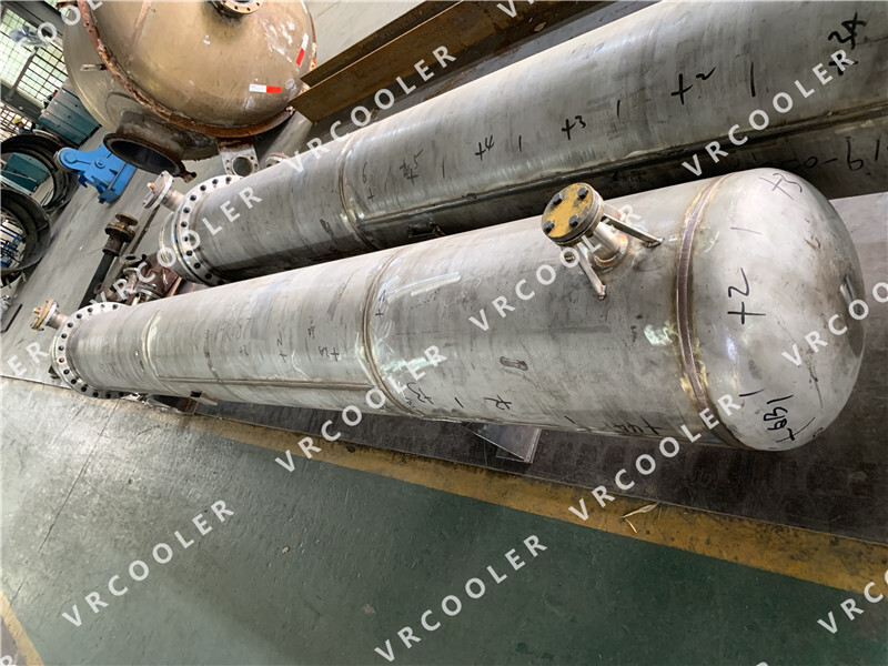 What is the standard for shell and tube heat exchanger?