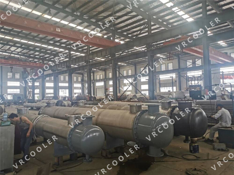 Gas Cooler Shell and Tube Graphite Heat Exchanger.jpg Gas Cooler Shell and Tube Graphite Heat Exchanger