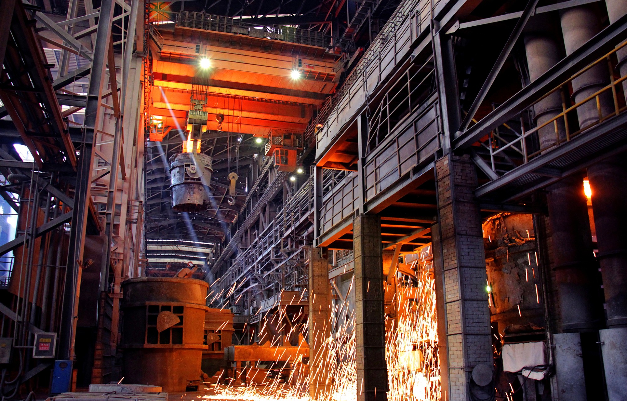 Global steel production fell by 4.2% y/y in March Global steel production fell by 4.2% y/y in March