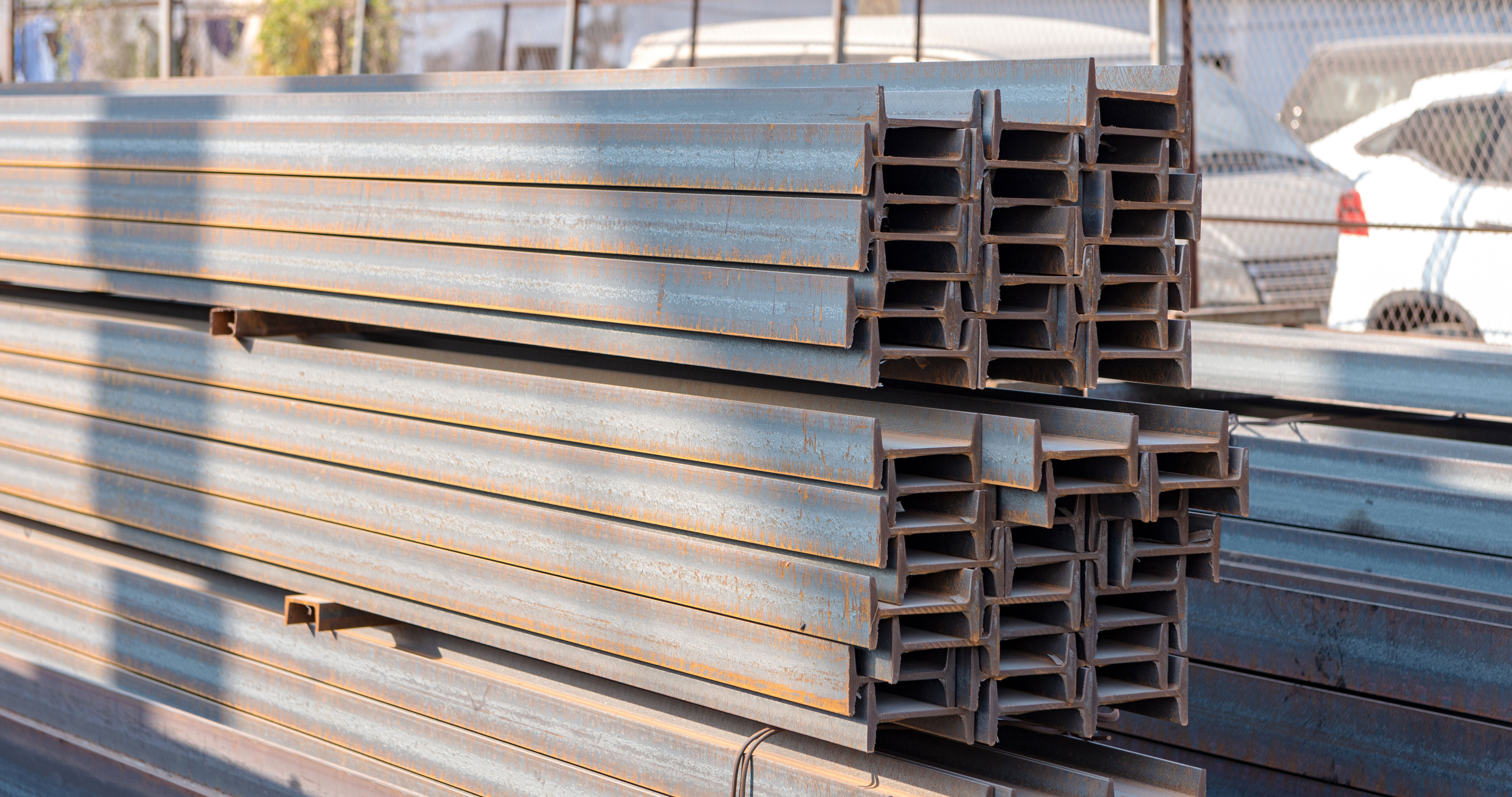 Comprehensive Guide to I-beam: Definition, Installation, Applications & Advantages Comprehensive Guide to I-beam: Definition, Installation, Applications & Advantages