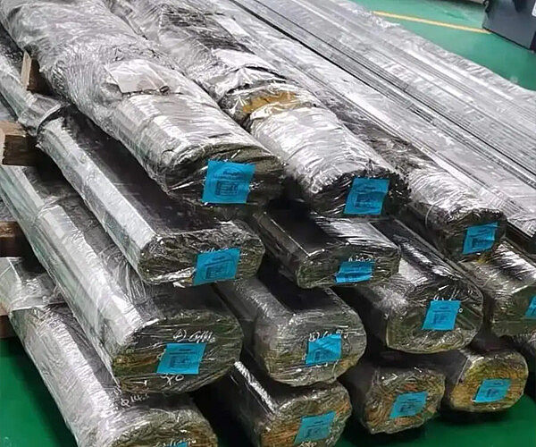 Steel Bar (2).jpg
