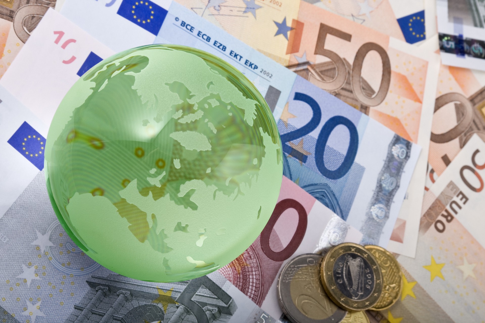 EU Sets First CBAM Certificate Price at €75.36 per Tonne CO2 EU Sets First CBAM Certificate Price at €75.36 per Tonne CO2
