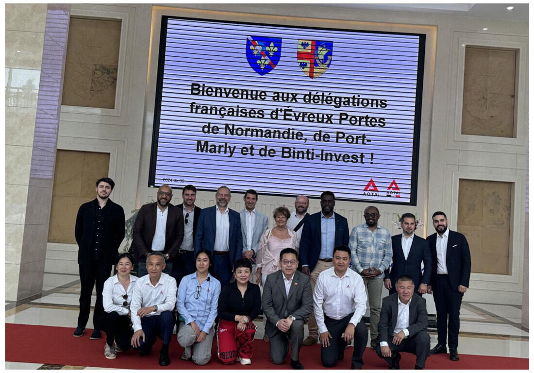 A Visiting Group From France Arrived at Jinan Looked for Cooperation in New-Energy Area