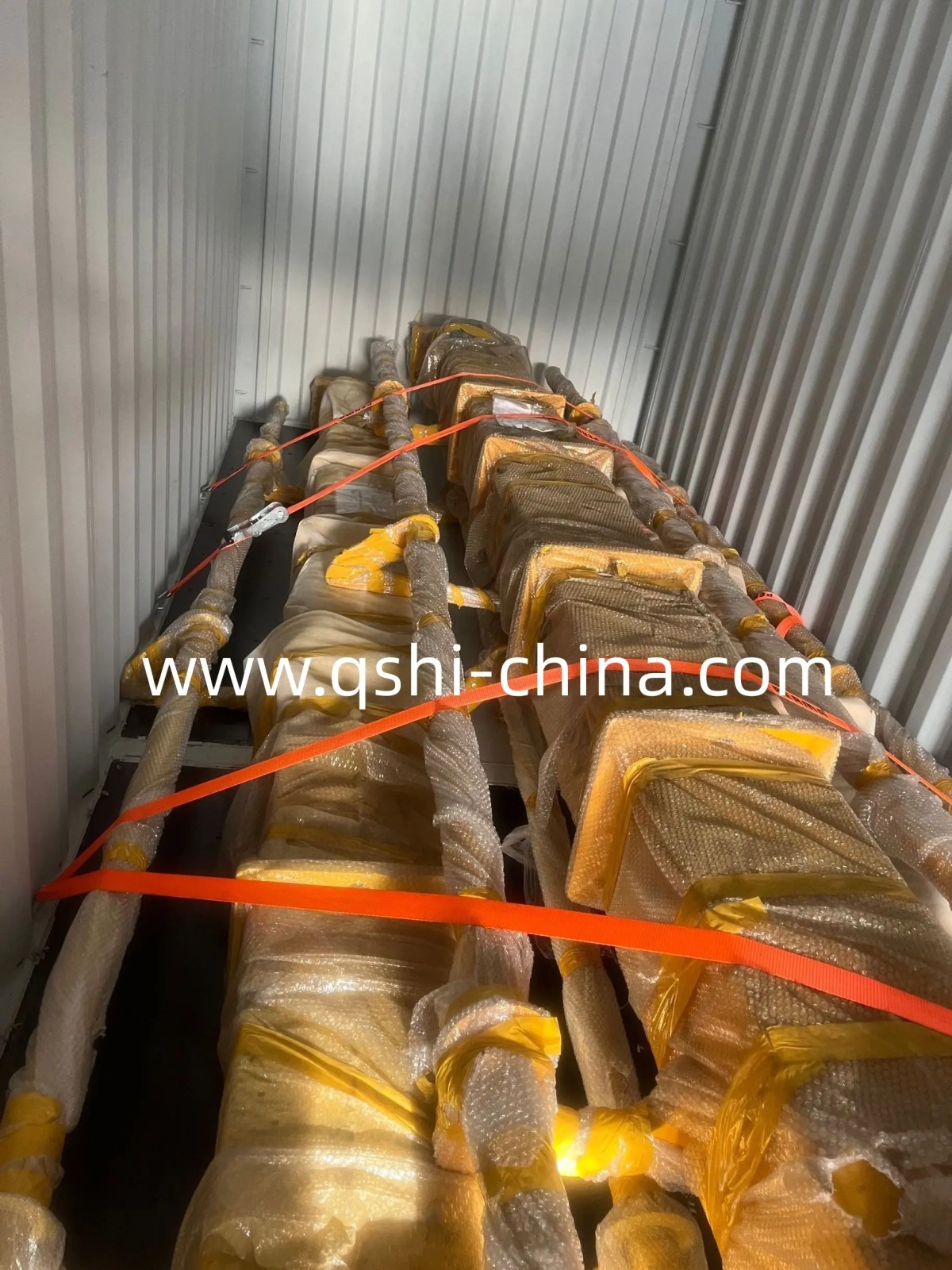 1584358821601976321.png QSHI Over Height Frame Container Spreader