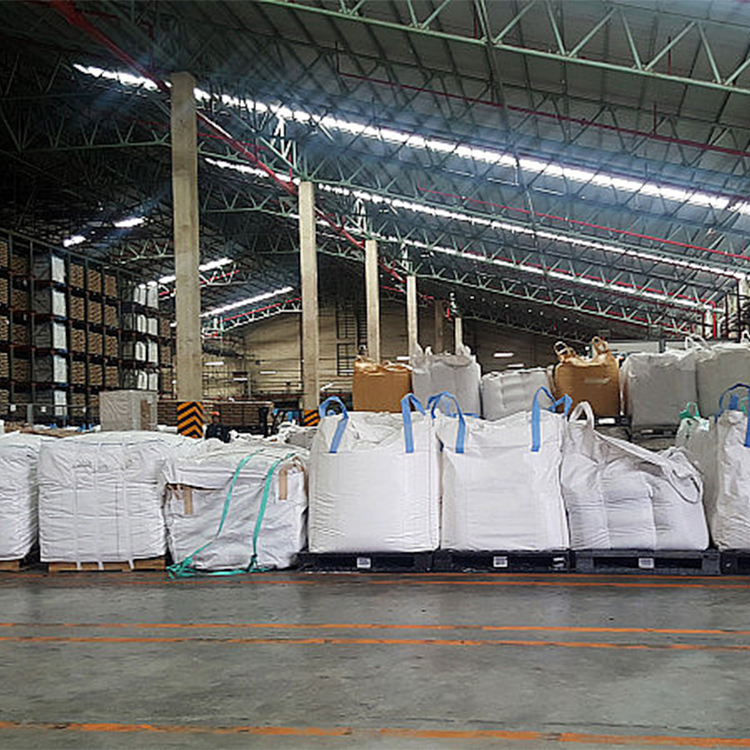 Caustic Soda pearls