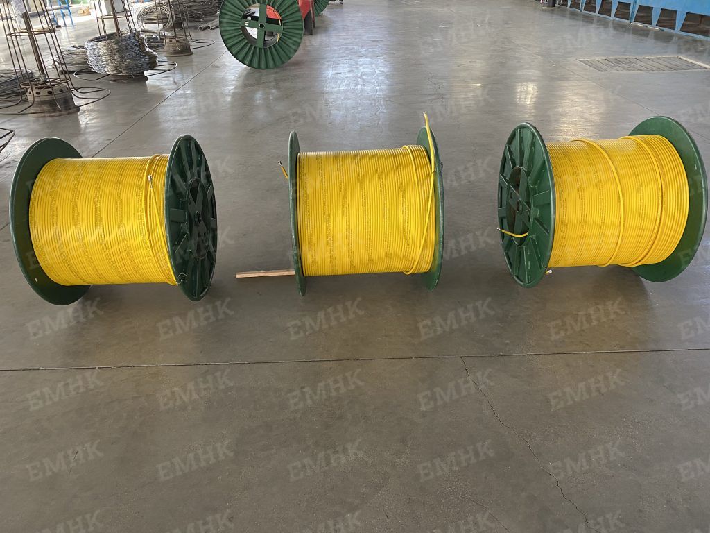 Encapsulated control line Encapsulated control line