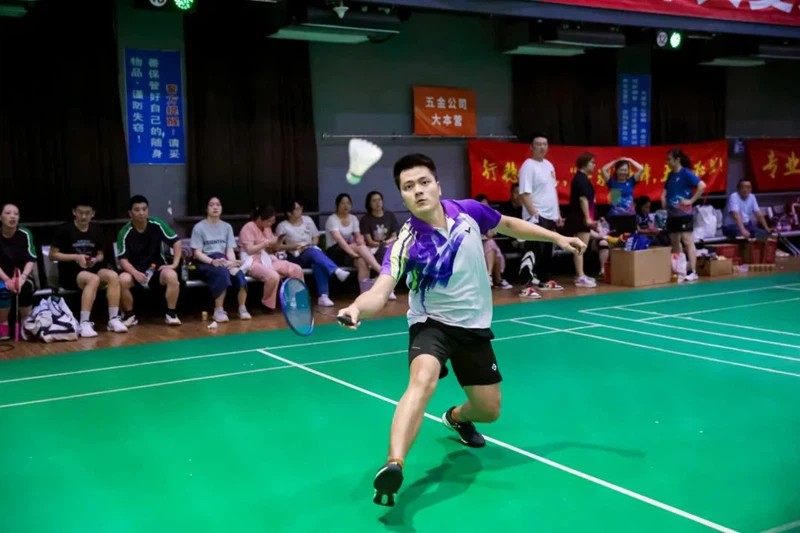 The 9th SUMEC Staff Badminton Competition