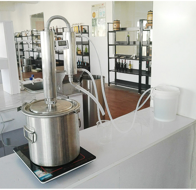 Stainless steel twin tower distiller