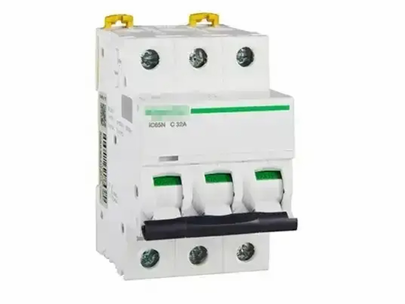 MCB Breaker