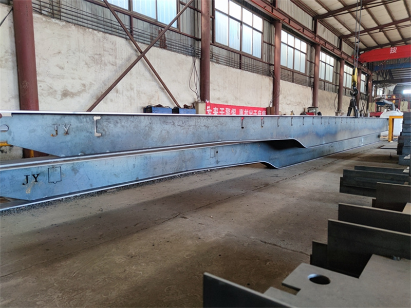 Trailer Main Beam