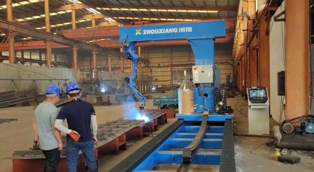微信图片_20240615085541.jpg Characteristics And Applications Of Six-Axis Welding Robots