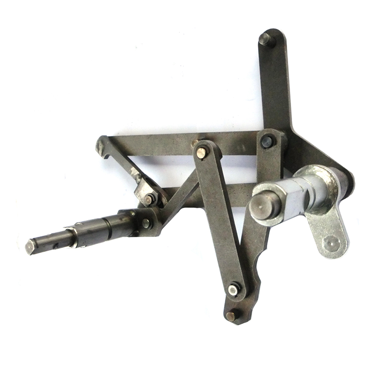 Tractor linkage