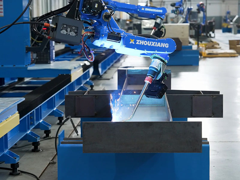 Robot de soudage à portique