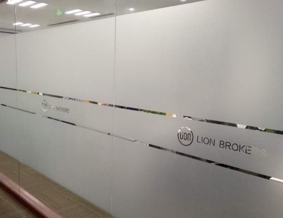 Top 10 applications for large format UV roll-to-roll printers