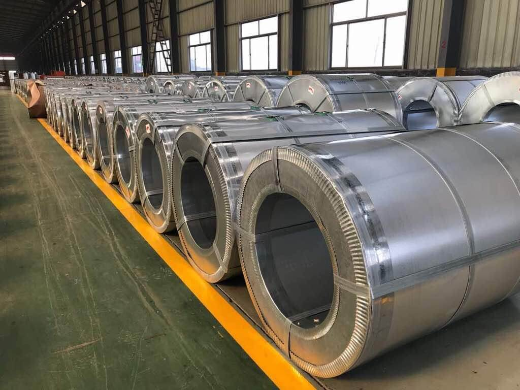 Color-coated coils use hot-dip galvanized sheets, hot-dip galvalume sheets