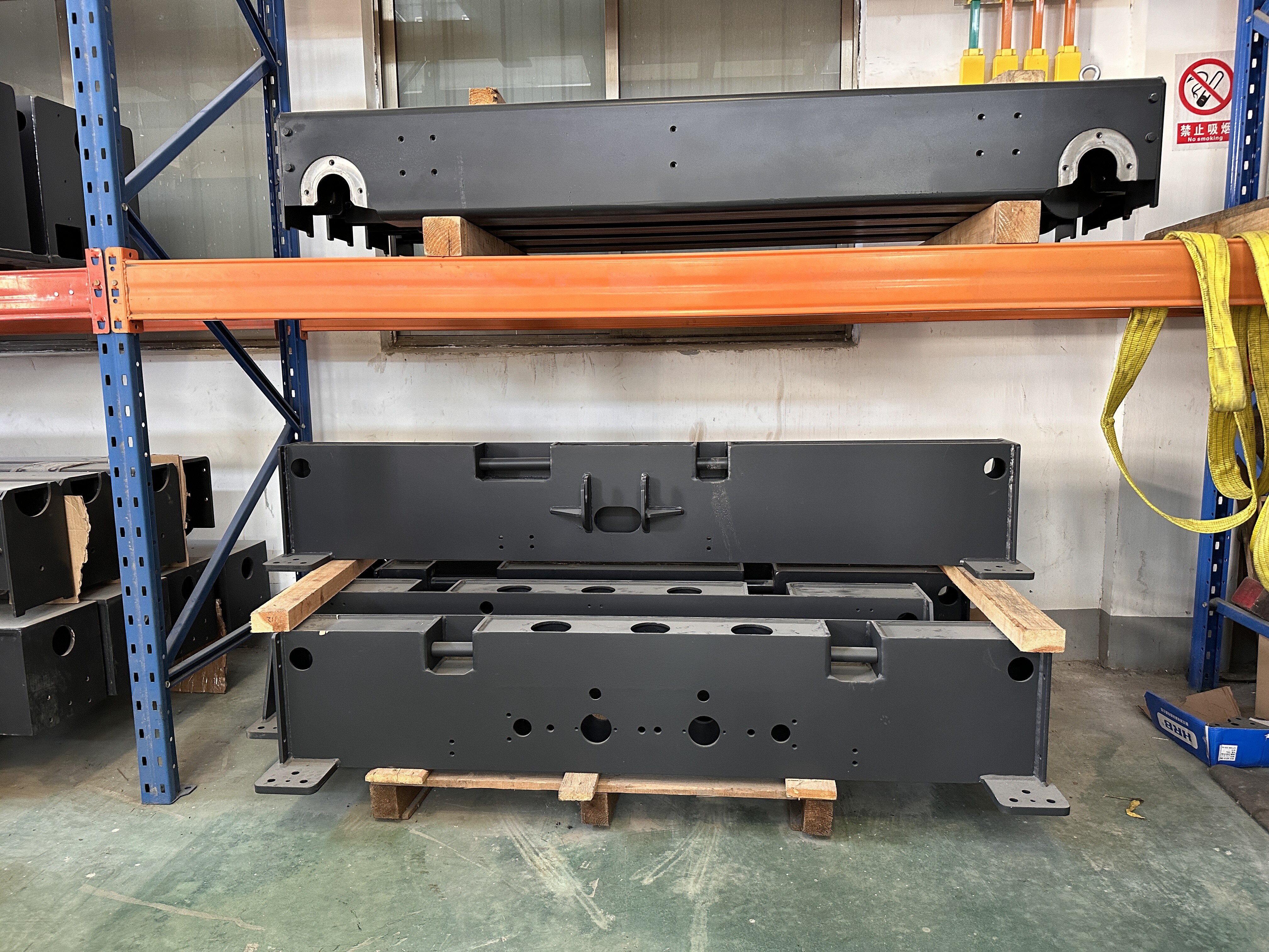 Wire rope hoist