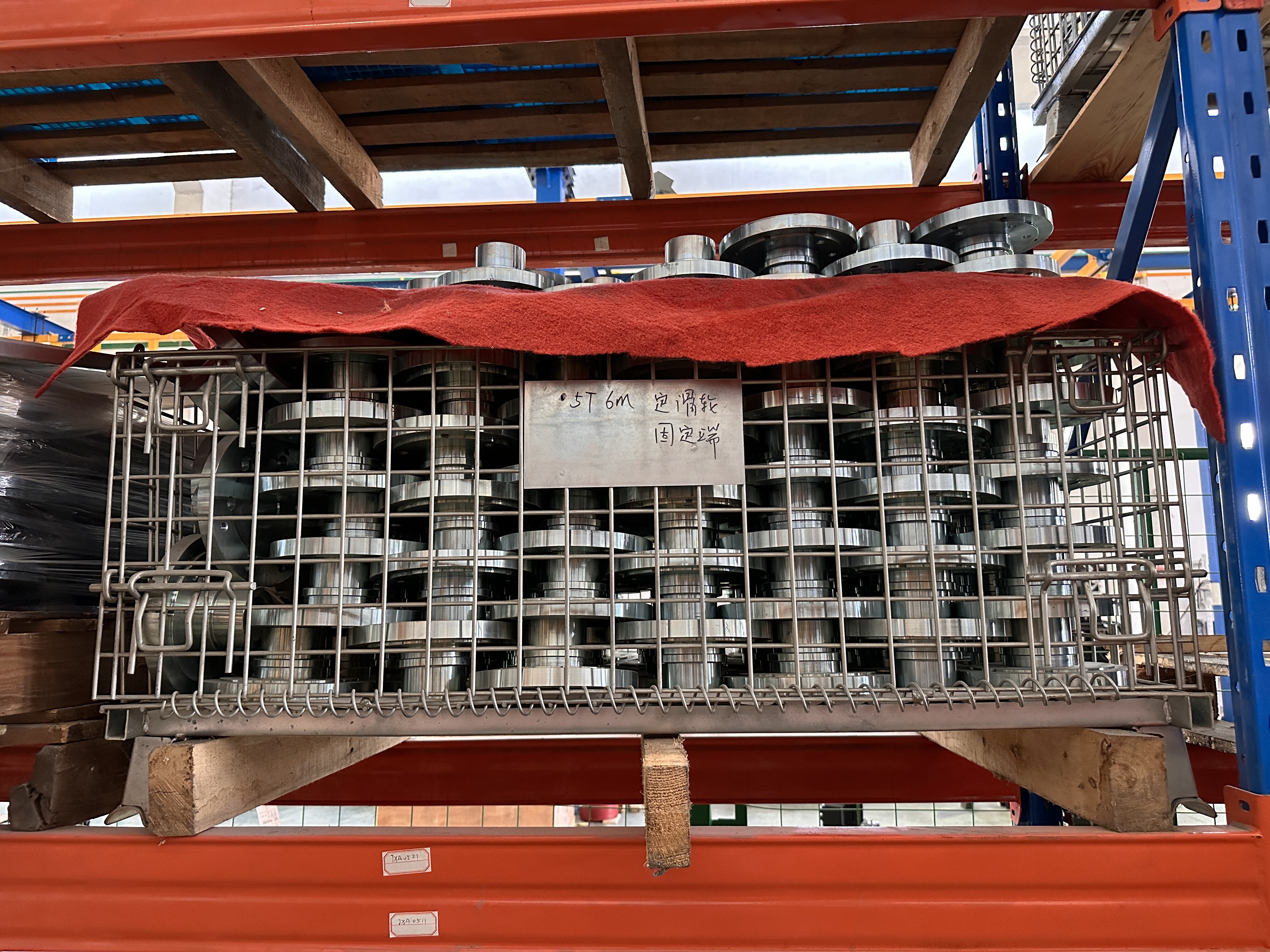 Wire rope hoist