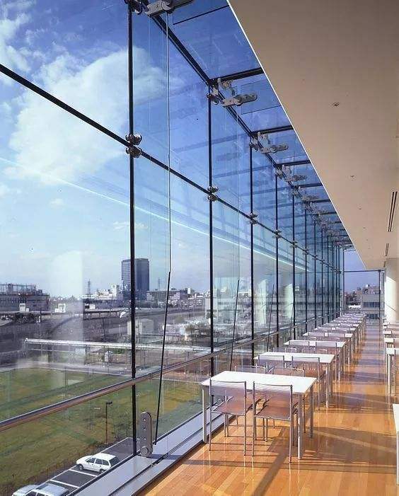 Glass Curtain Walls & Facade