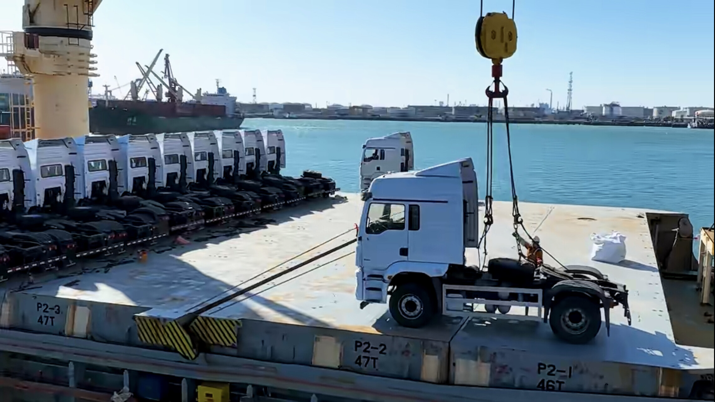 Chin'as truck exports hit a new high in the first half of 2024, boosting international trade growth
