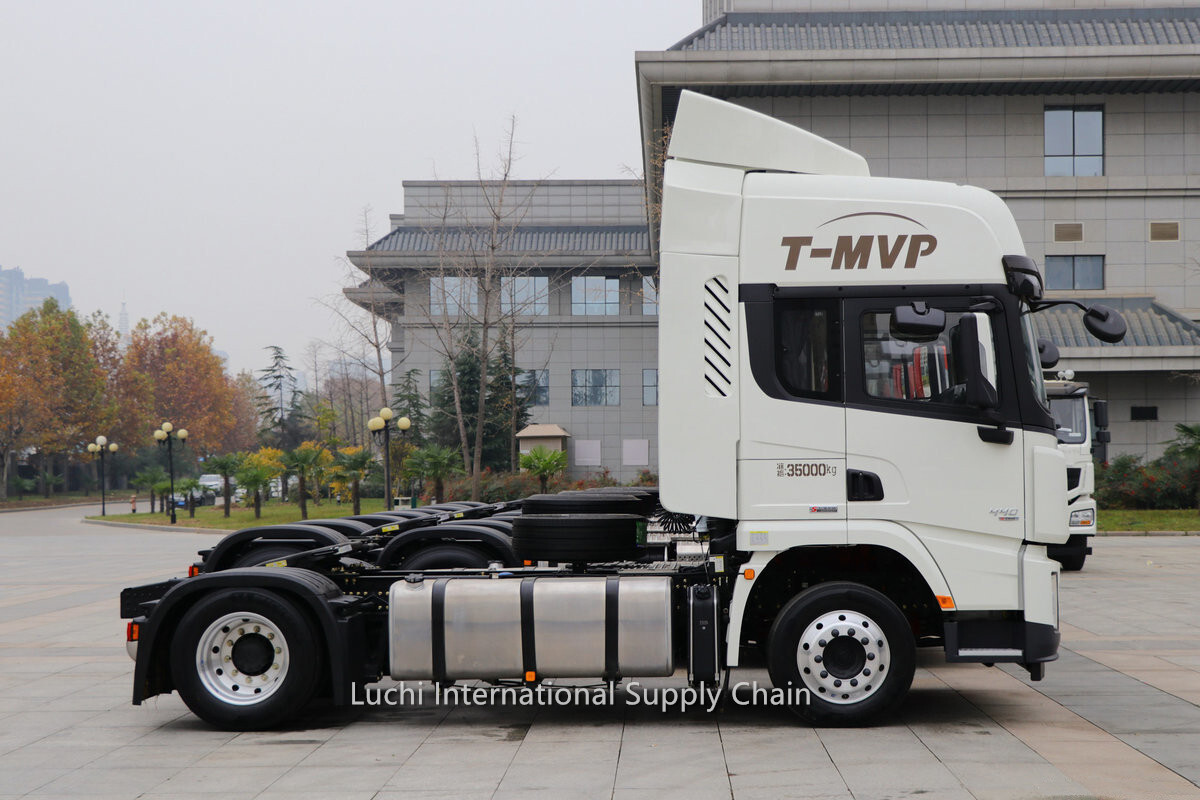 X3000 diesel, white, 440Hp, 4x2, MT