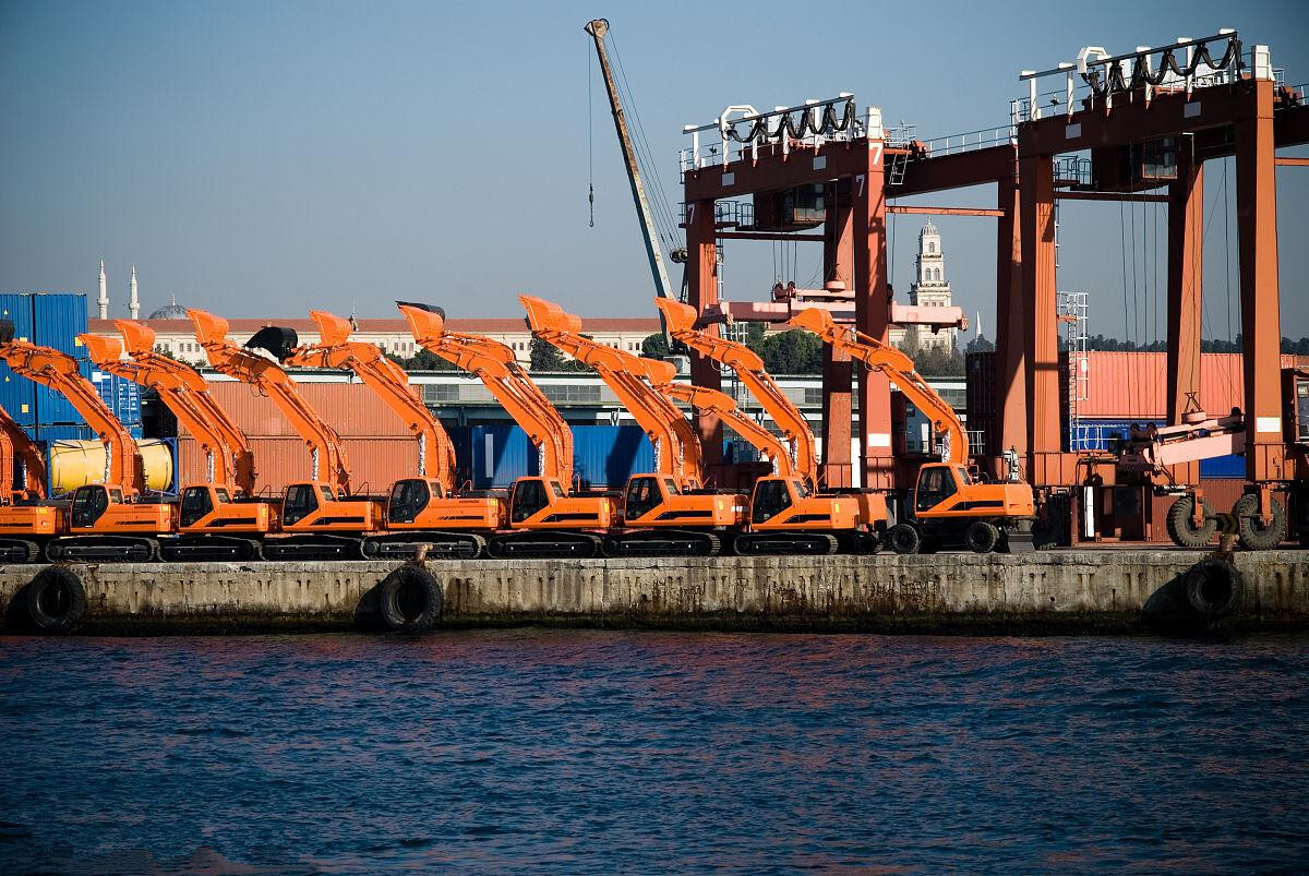 Bulldozer products market share for a long time to maintain a leading position Bulldozer products market share for a long time to maintain a leading position