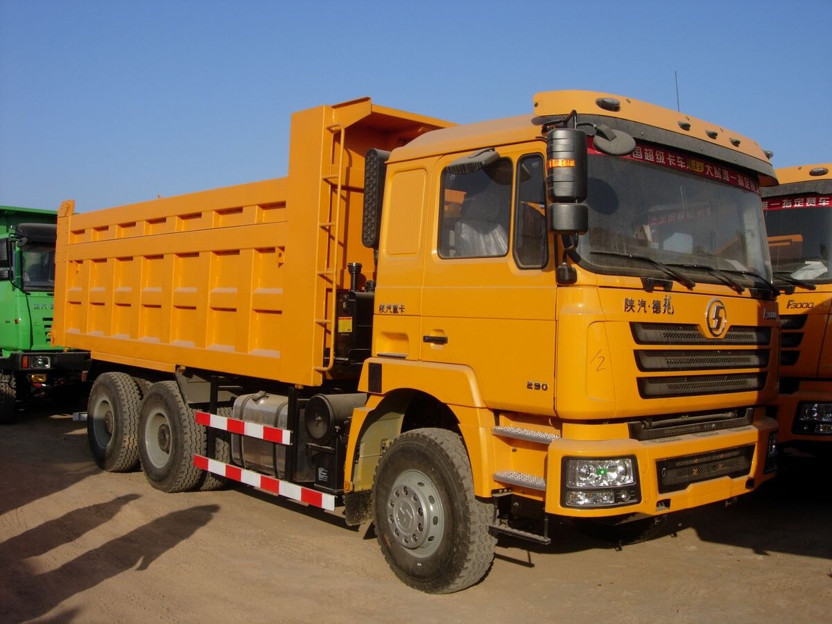 Shacman Delong F3000 exported to Jamaica. In-depth analysis of its design and market positioning