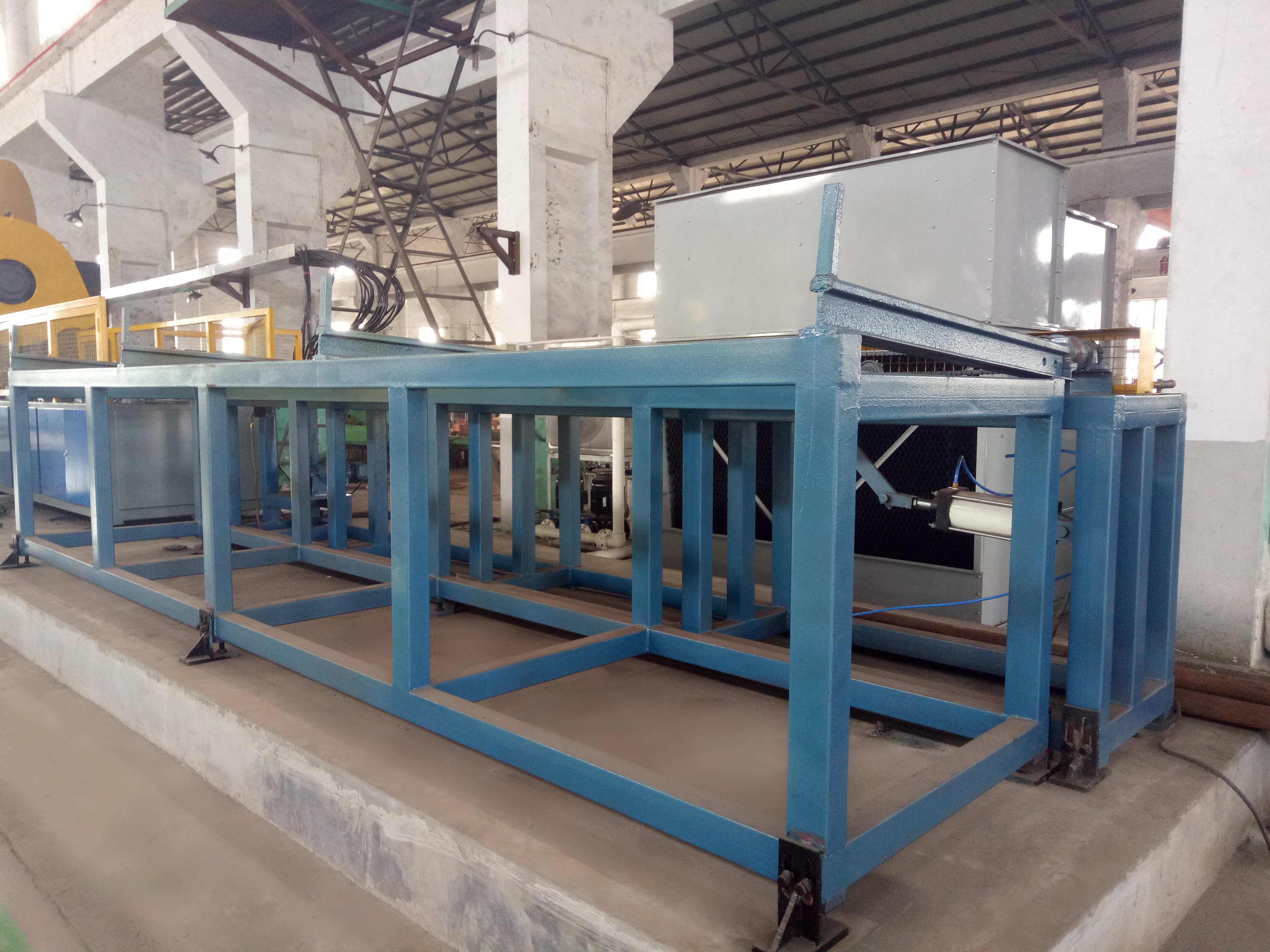 Material Storage and automatic Feeder