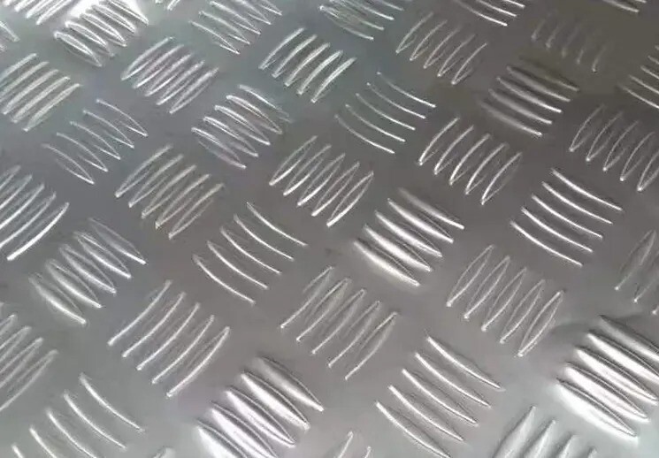 1480447619482669058.jpeg stainless steel checker plate