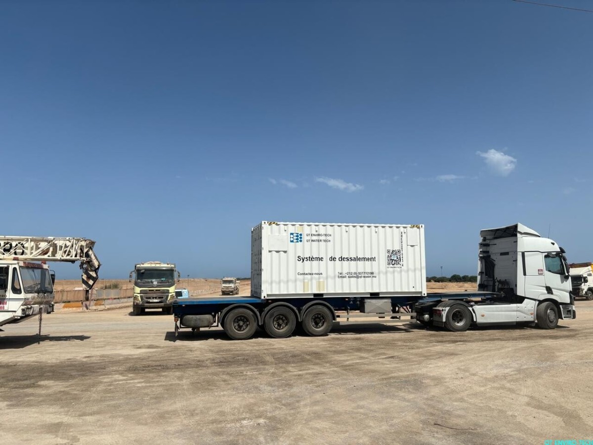 Containerized desalination project site