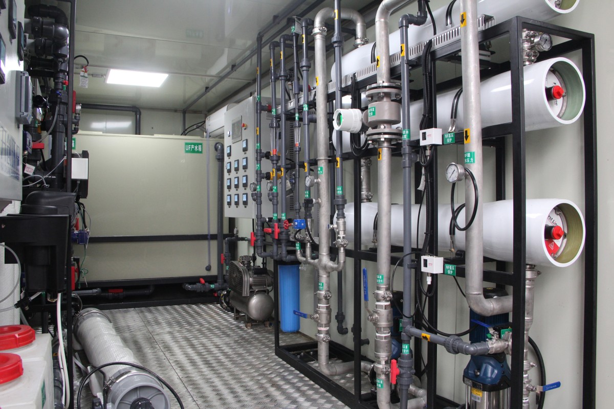 Container Desalination