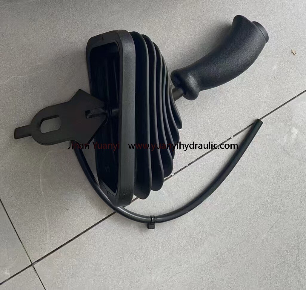 05566176 hebel.jpg 05561251 Cable with Handle of Bomag Travel Control