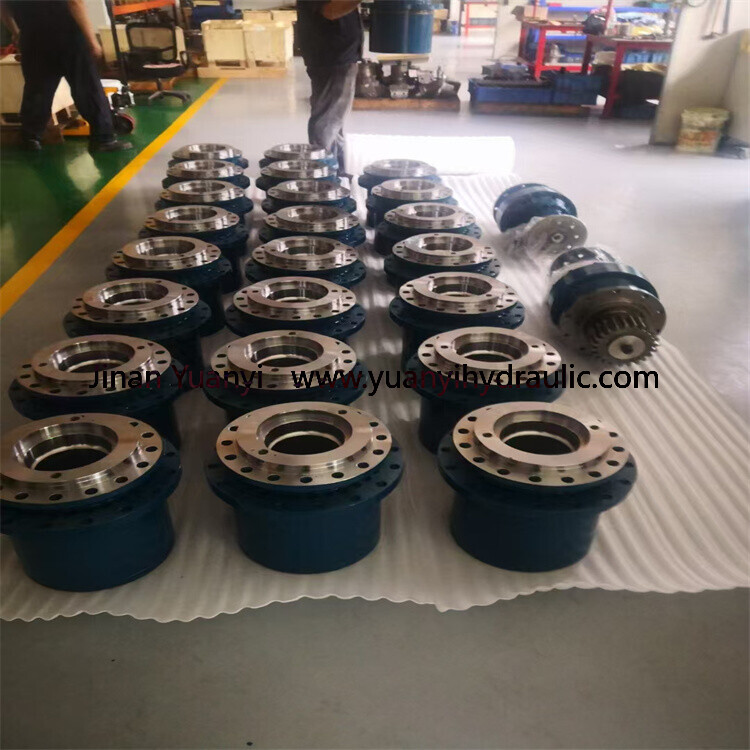 GFT36T3 R916573795 Planetary Travel Gearbox For SD130 SD100D Ingearsoll land roller