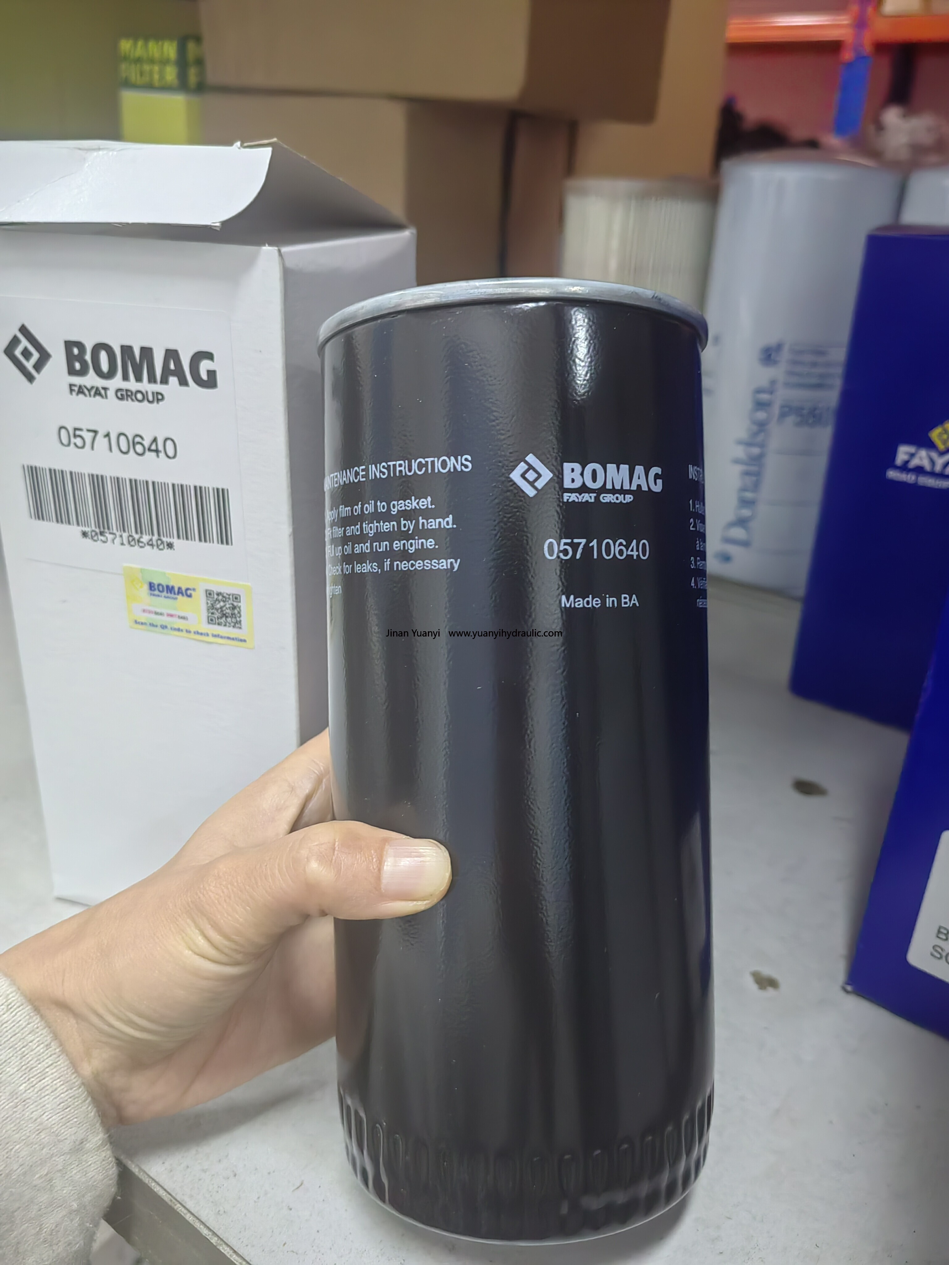 05710640 (2).jpg 05710640 BW120 BW211 BW213 Tandem Vibratory Roller Fuel filter