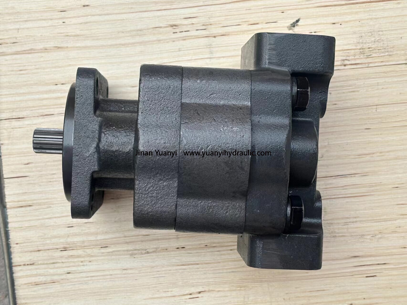 微信图片_20240126173813.jpg AT354782 PD140 High Pressure Hydraulic Pump For Loader